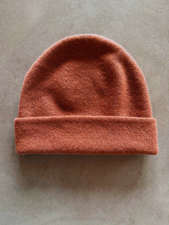 NWT! 100% Cashmere Slouchy Hat